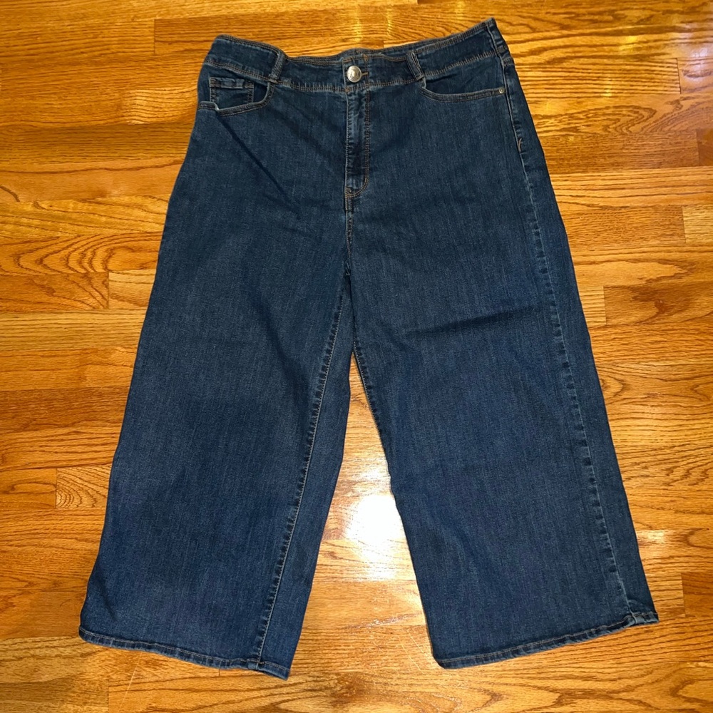 Gloria Vanderbilt Shape Effect Tummy Sculpt Denim Culotte Jeans Sz 16